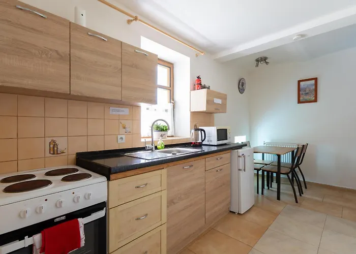 Rose Apartment
